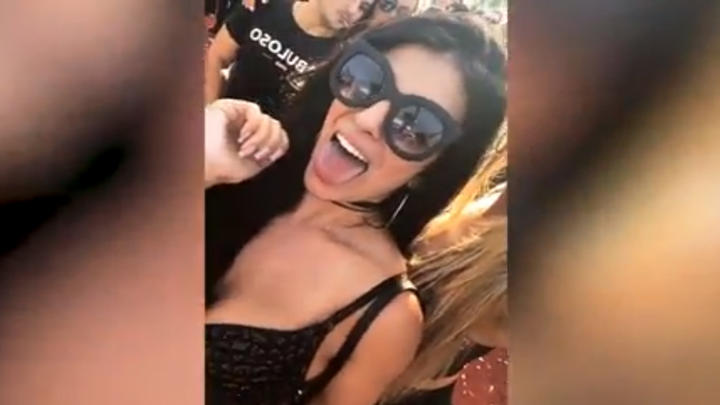 Video capta el momento en que un hombre le pone droga a una mujer en la bebida | Redes