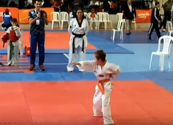 El pequeño taekwondista con Síndrome de Down que necesita contrincantes | Deportes
