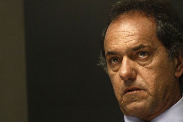 Un fiscal pidió que se le prohíba salir del país a Daniel Scioli | Política