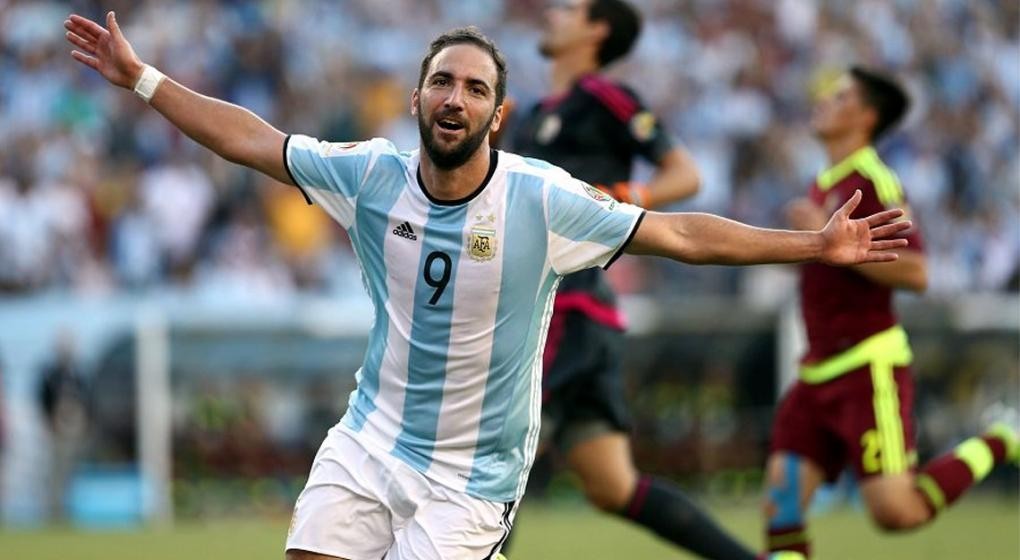 Un negocio de Bahía Blanca regalará tres empanadas por cada gol del Pipita Higuaín | Rusia 2018