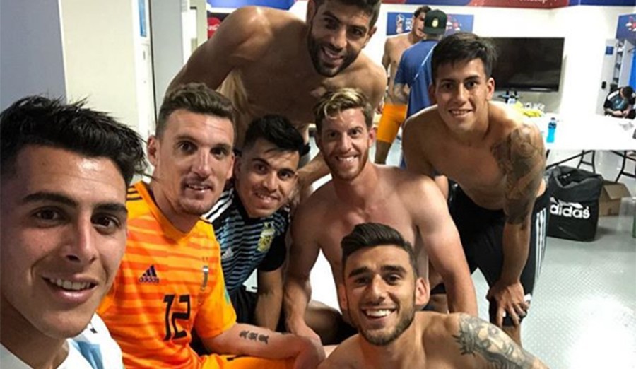 “Nunca dejamos de creer”: el festejo de los jugadores en el vestuario | Rusia 2018
