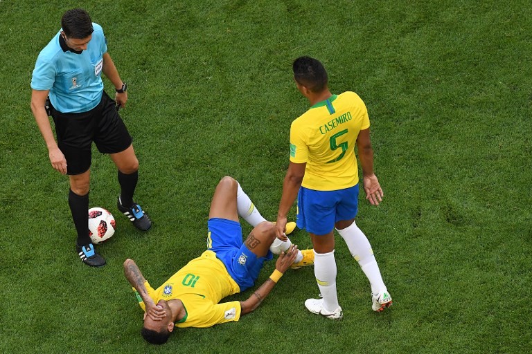 La insólita cantidad de tiempo que Neymar estuvo en el suelo durante los partidos del Mundial | Rusia 2018