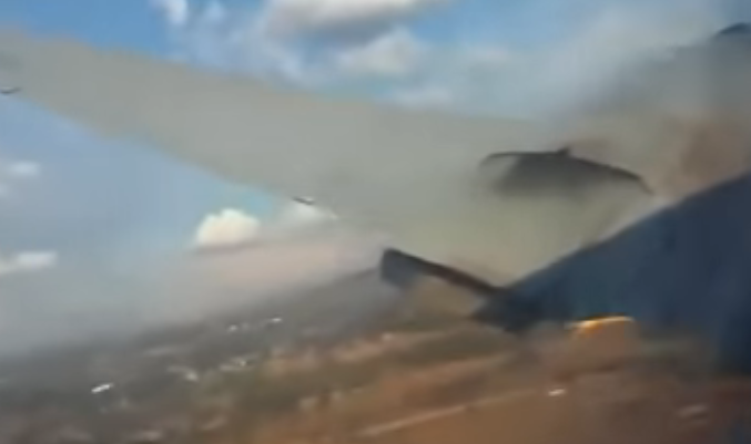 Escalofriante video: un pasajero grabó el momento en que se estrelló el avión en el que viajaba | Redes
