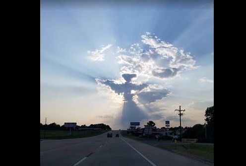 La increíble foto del cielo de Estados Unidos: ¿es un ángel guardián? | Redes