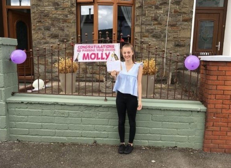 Le prometió a su hija plata por cada buena nota en la escuela y terminó endeudado | Internacionales