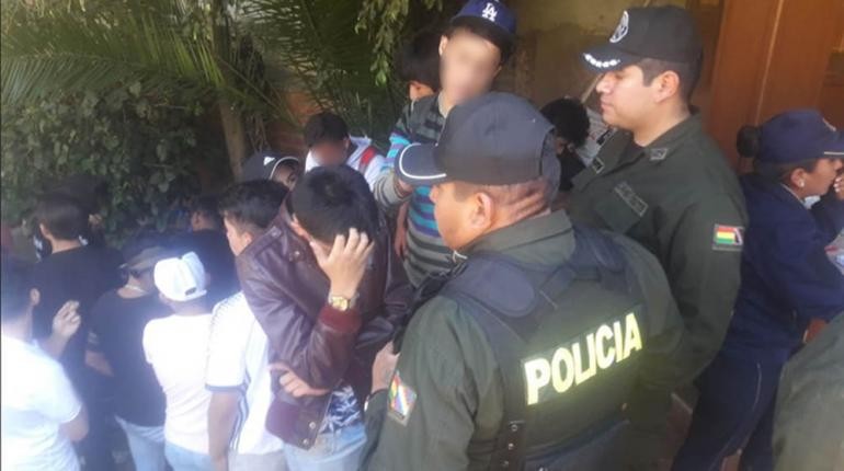 Escándalo por fiestas sexuales con menores: más de 200 detenidos en Bolivia | Internacionales