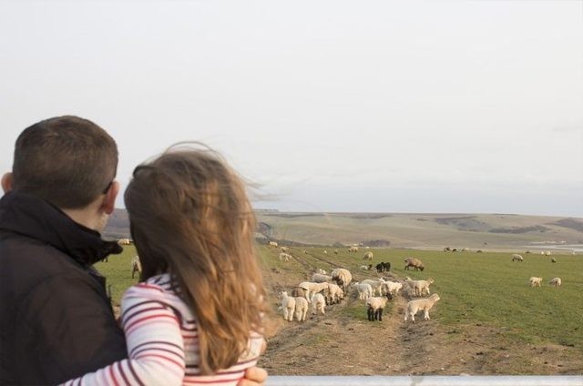 La historia del hombre que quiso entregar a su hija de 7 años como esposa para evitar un destino peor | Internacionales