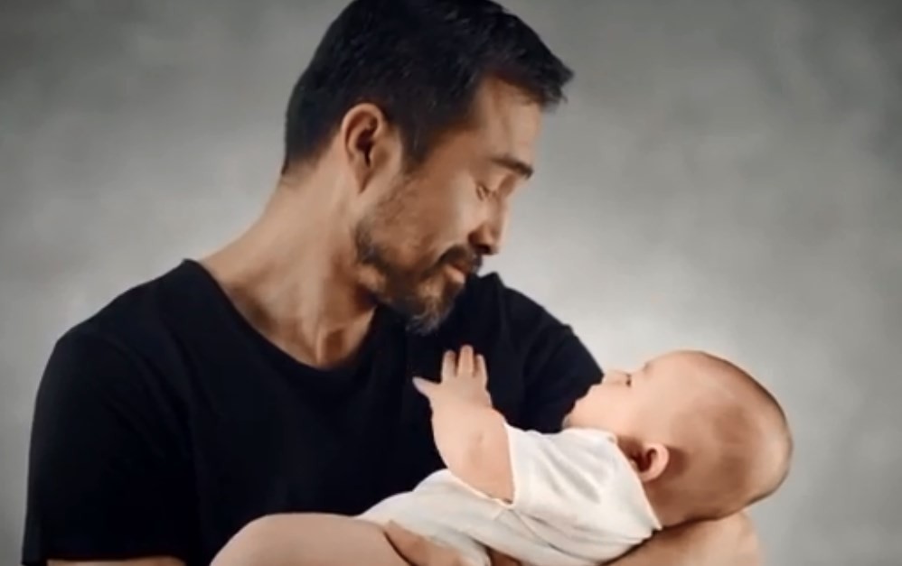 "Corazón aquí estoy": el bebé que sólo se calma al escuchar el corazón de su madre en otro cuerpo | Internacionales