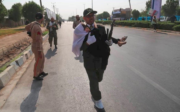 Irán: al menos 29 muertos por un atentado durante un desfile militar | Internacionales