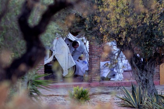 Encontraron a una familia muerta en España: investigan violencia de género o pacto suicida | Internacionales