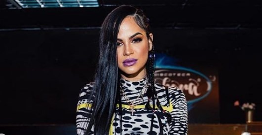 El sensual desfile de Natti Natasha por los pasillos de un hotel: la acusan de estar borracha | Espectáculos