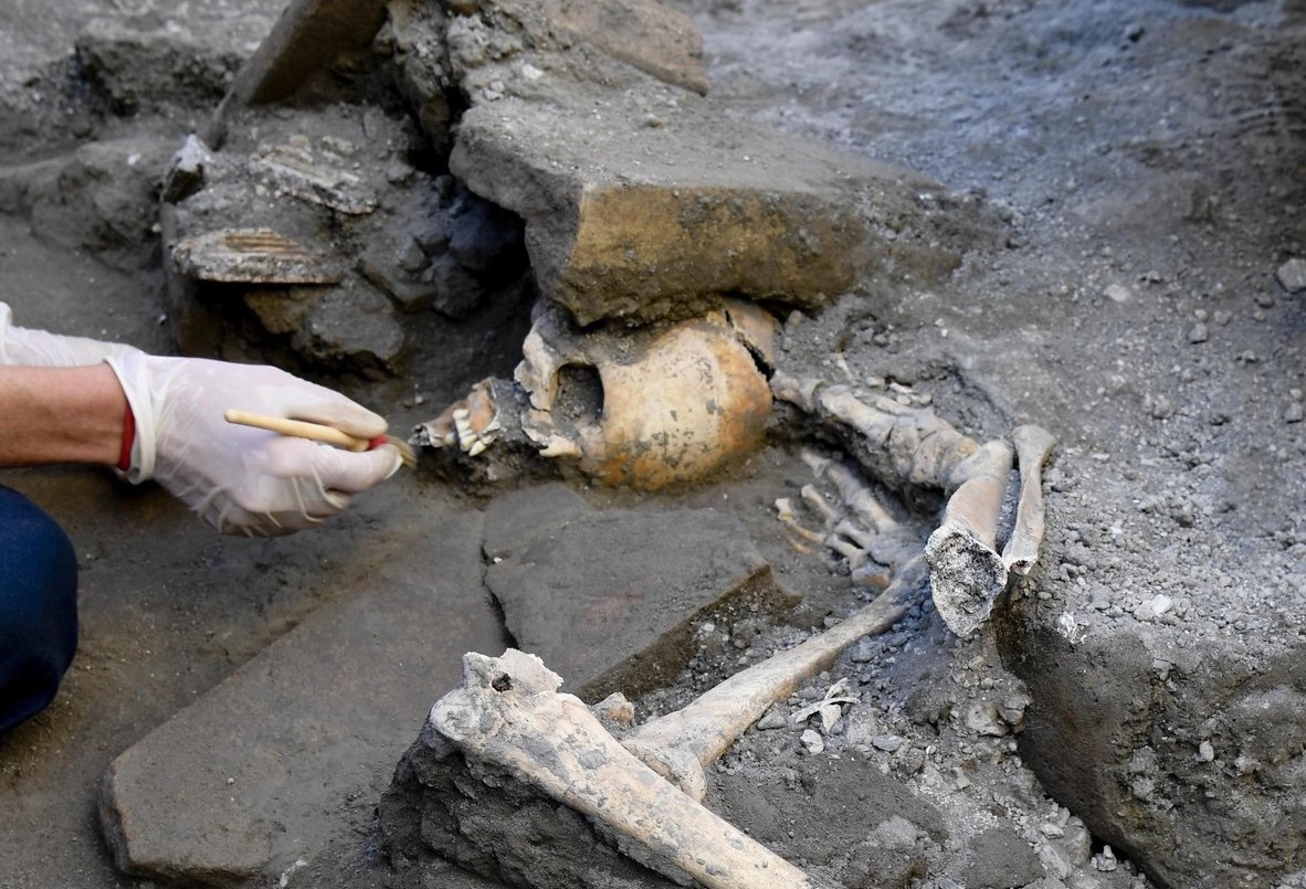 Pompeya: descubren cinco esqueletos de mujeres y niños | Internacionales
