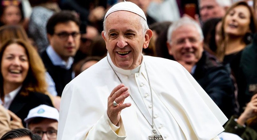 El papa Francisco, en medio del acuerdo anunciado por el Episcopado: "A la Iglesia la mantienen los fieles" | Política