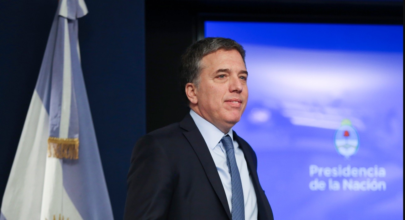 Caída del precio del petróleo: "La baja en las naftas depende de las empresas" | Economía