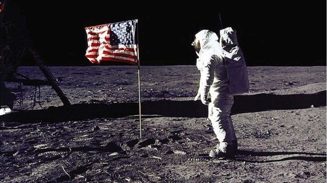 La "NASA rusa" intentará comprobar si Estados Unidos llegó a la Luna en 1969 | Curiosidades