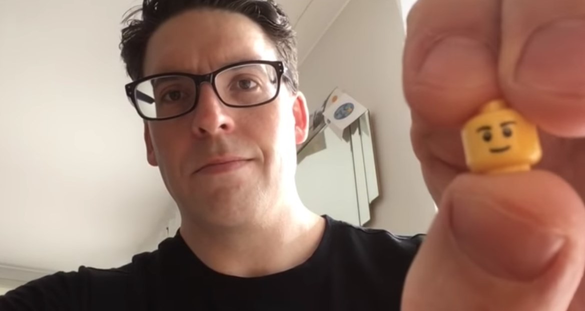 Seis pediatras se tragaron piezas de Lego y esto es lo que le sucede | Curiosidades