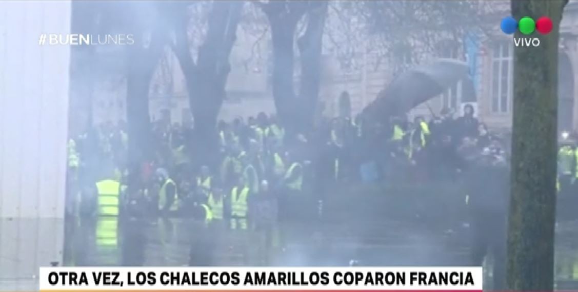 Los chalecos amarillos coparon París por sexta semana consecutiva | Internacionales
