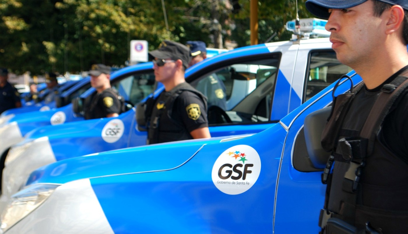 Detuvieron a dos policías por robar 62.000 pesos de una fábrica asaltada | Actualidad