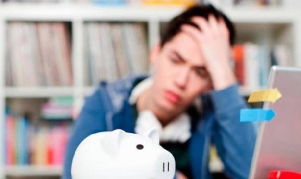 Hombres jóvenes y solteros, los que más se endeudaron en el 2018 | Economía