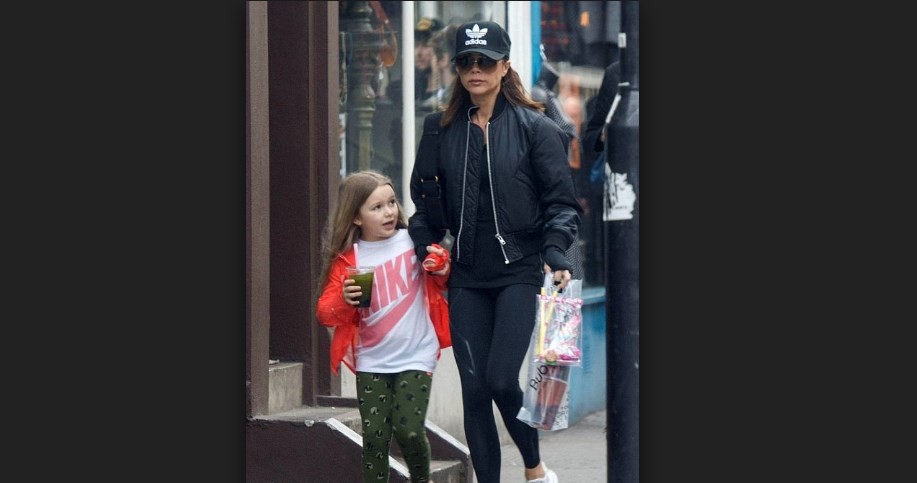 Bronca en las redes sociales por el tratamiento de belleza de Harper, la hija de Victoria y David Beckham | Redes