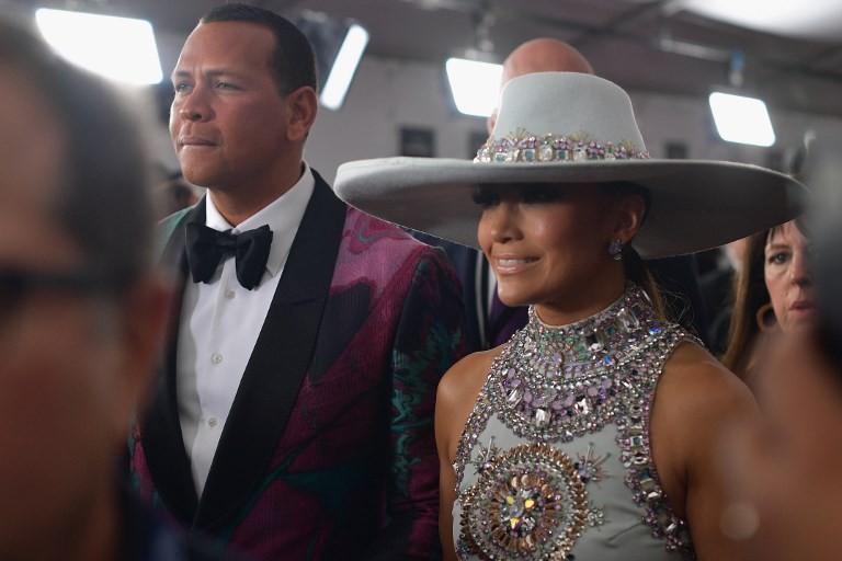 Las parejas que pisaron la alfombra roja de los Grammy 2019 | Espectáculos