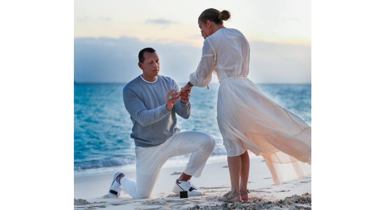 Jennifer Lopez se comprometió con Alex Rodríguez y un anillo digno de una reina | Espectáculos