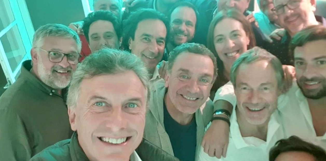 Macri sorprendió a Vidal en el retiro del gabinete bonaerense en Chapadmalal | Política