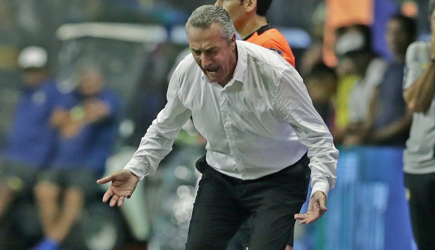 "Hay cosas que el equipo tiene o no tiene y que no son perfectibles con trabajo" | Deportes