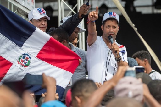 Pasó cinco días cantando y festejó el récord Guinness pero no se lo reconocieron | Espectáculos