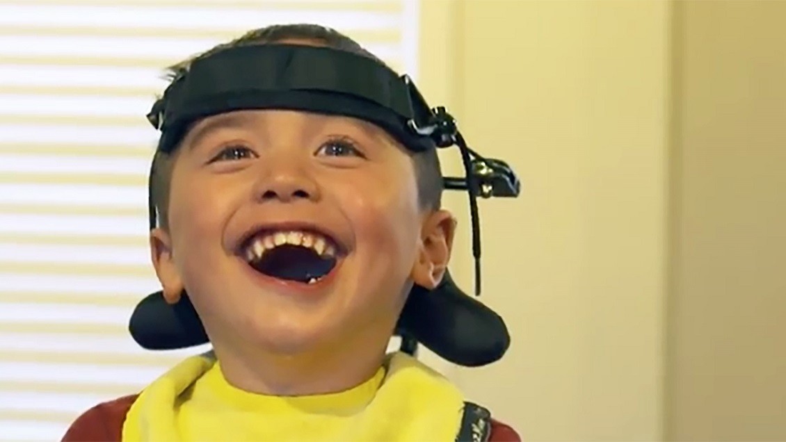 Nueva Zelanda: un nene de 2 años se atragantó con una manzana y quedó paralítico | Internacionales