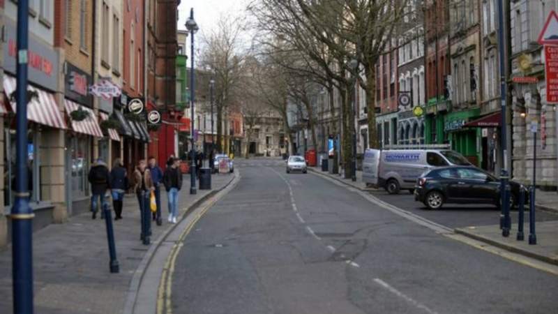 Se fue de fiesta y dejó a su bebé de 18 meses 15 horas solo: le quitaron la tenencia | Internacionales