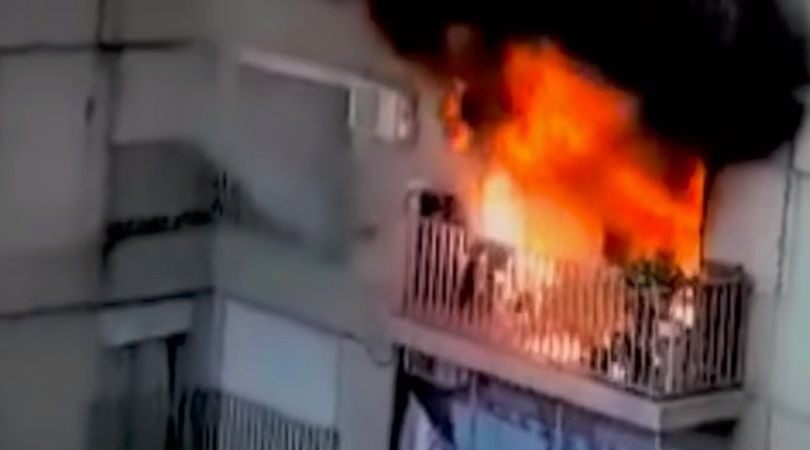 Voraz incendio en Caballito: para salvarse debieron ser trasladados a la terraza | Actualidad