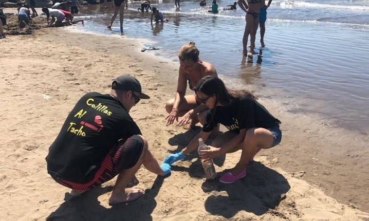 Quieren multar con 200 atados a quienes fumen en las playas de Mar del Plata | Actualidad