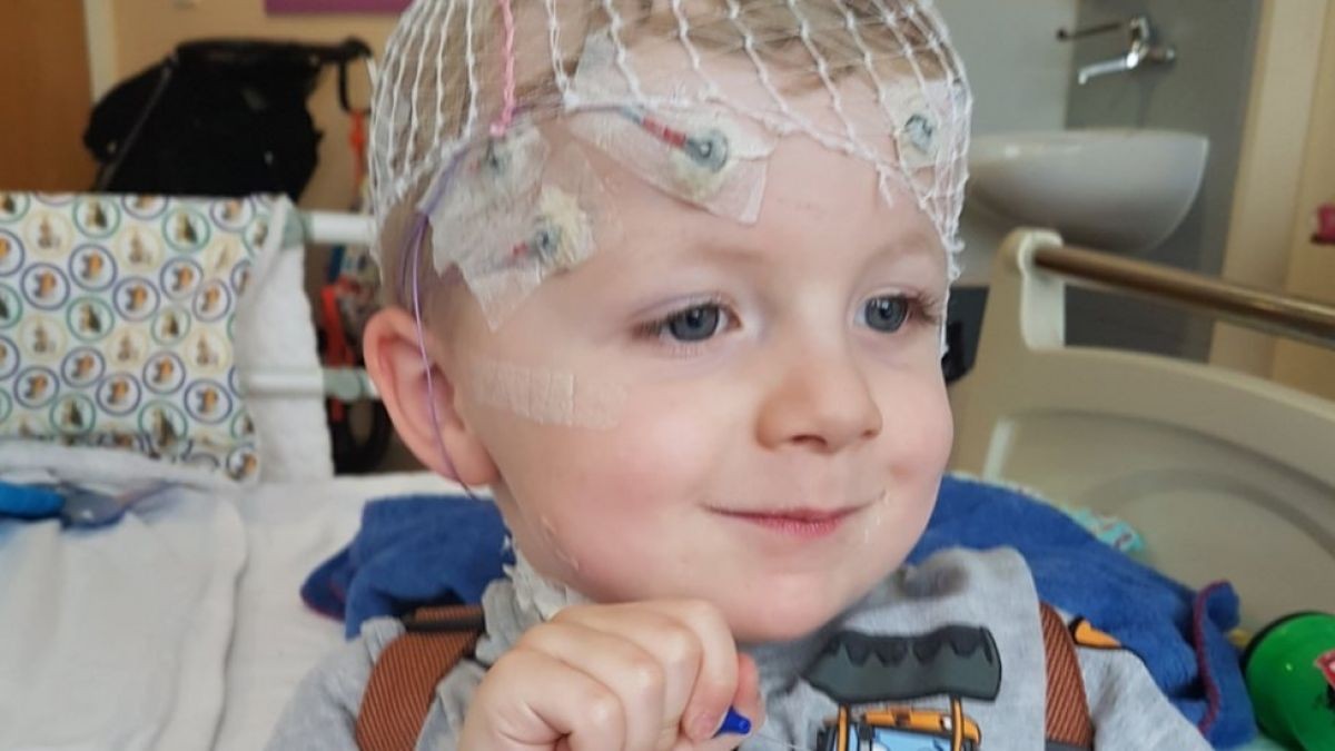 El terrible caso del nene de 5 años que tiene una rara enfermedad que aún no tiene nombre | Curiosidades