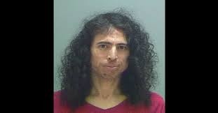 Una mujer envenenó a su novio con líquido destapa cañerías para que "duerma para siempre" | Internacionales