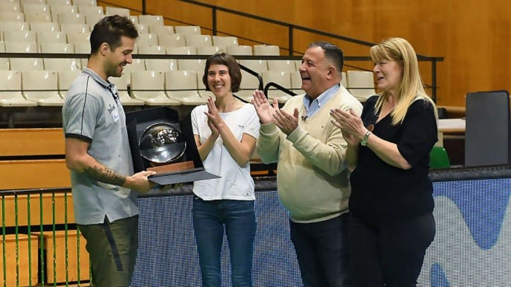 El llanto de Nicolás Laprovittola: elegido MVP en España, con la sorpresiva visita de Margarita Stolbizer | Deportes