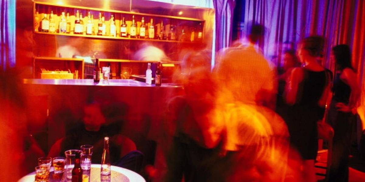 Salió con una mujer, no tuvieron sexo y le pidió que le devuelva los tragos que le había pagado en la cita | Curiosidades