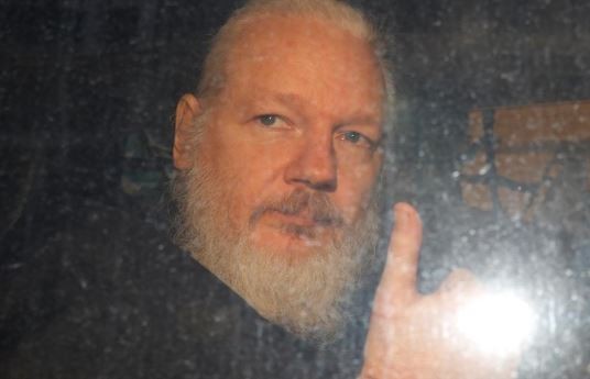 El Reino Unido extraditará a Julian Assange a Estados Unidos | Internacionales