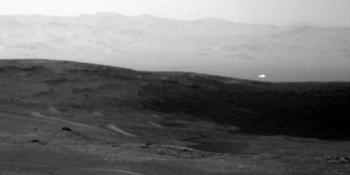 ¿Un OVNI en Marte?: la foto de la NASA en la que aparece una luz brillante | Internacionales