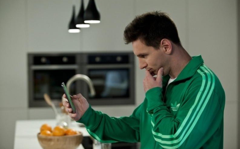 Llegó borracho, le escribió a Messi y su mensaje se hizo viral | Redes