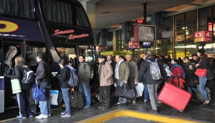 La pregunta del millón: ¿Es feriado puente el lunes 8 de julio? | Actualidad
