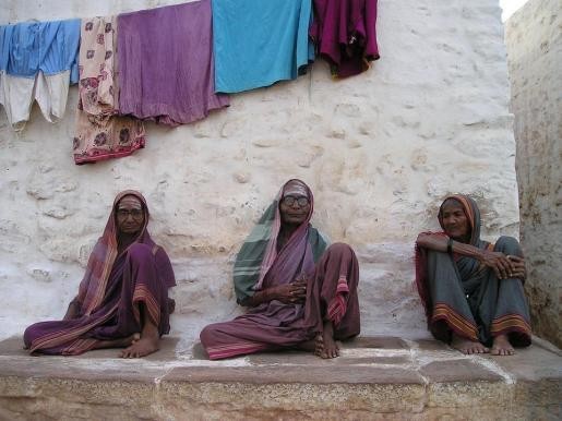 Madre e hija fueron rapadas por resistirse a una violación grupal | Internacionales