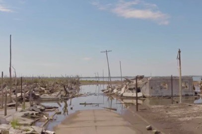 Un drone sobre un pueblo fantasma | Actualidad