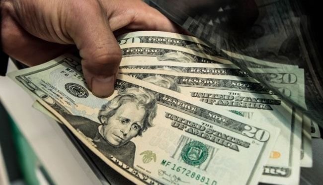 Leve baja del dólar tras la charla entre Mauricio Macri y Alberto Fernández | Economía