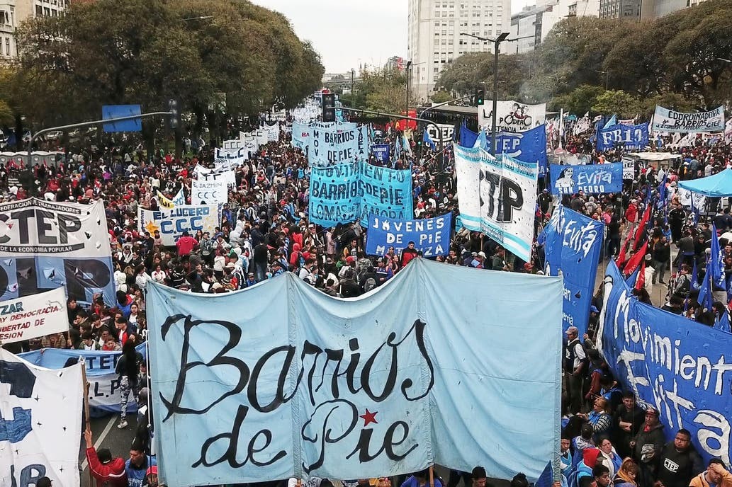 Se desarrolla una “Jornada Nacional de Acampes" en el centro porteño | Actualidad
