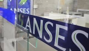 Polémica licitación de Anses: contrató un catering anual de 8 millones de pesos | Política