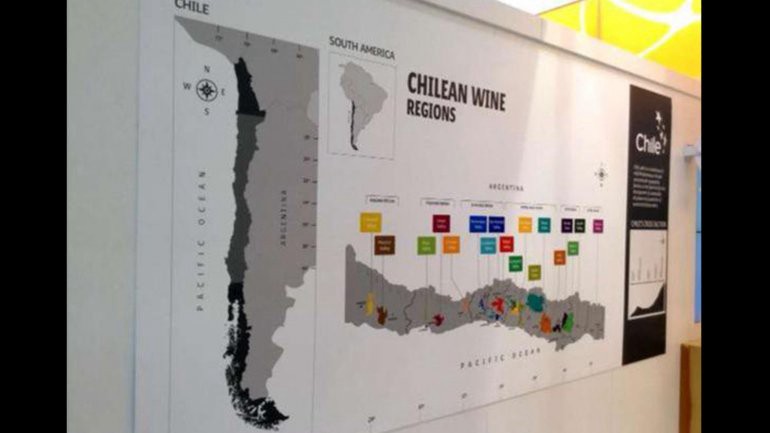 Chilenos presentan en una feria internacional un mapa en el que incluyen a Tierra del Fuego | Actualidad