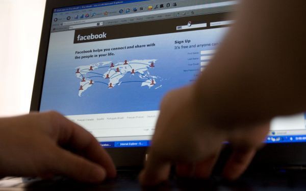 Detuvieron a un hombre que creaba perfiles falsos de Facebook para contactar a niños | Actualidad