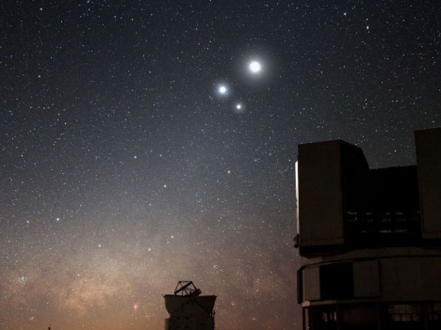 El show del cielo: El sábado a la noche se podrá ver en triángulo la Luna, Venus y Júpiter | Actualidad