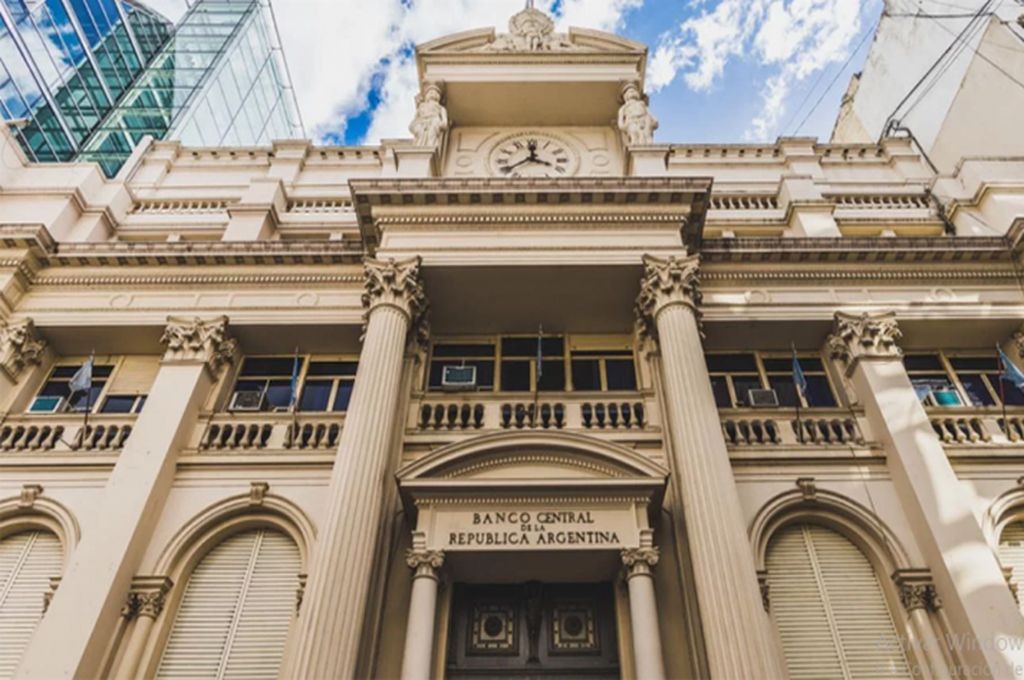 Limitan el "rulo financiero" de inversores minoristas | Economía